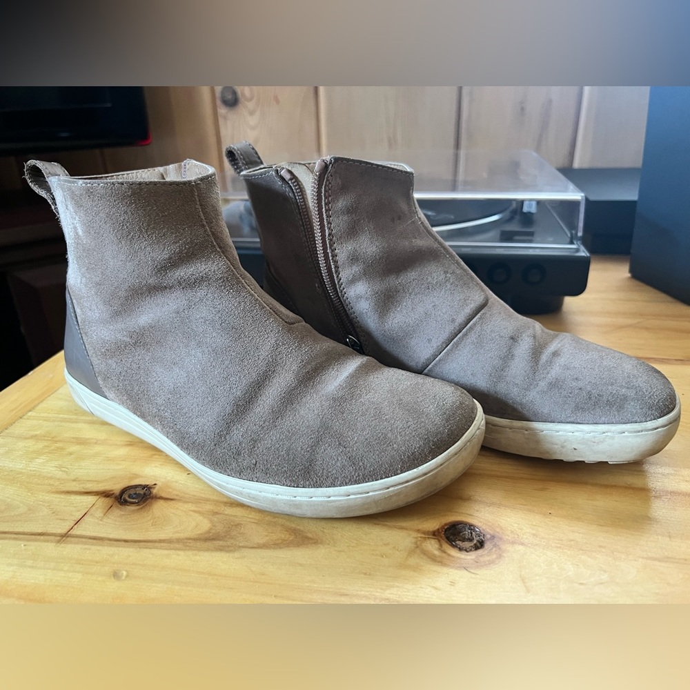 Birkenstock Maya Zip Up Mid Top Sneaker